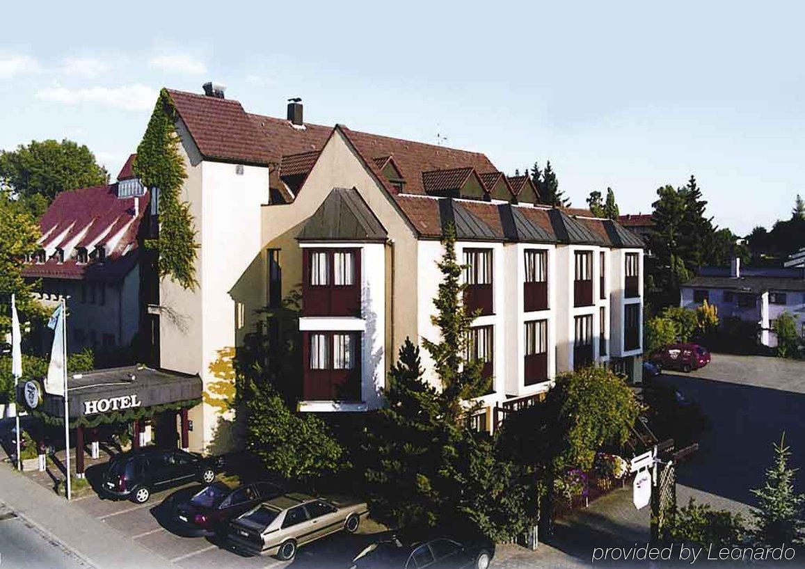 Ringhotel Reubel Zirndorf Exterior photo